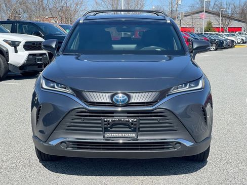 Certified 2021 Toyota Venza XLE w/ Softex Package AWD/4WD image 12
