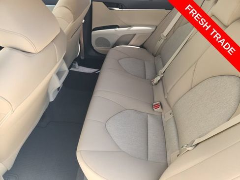 Used 2020 Toyota Camry LE FWD image 29