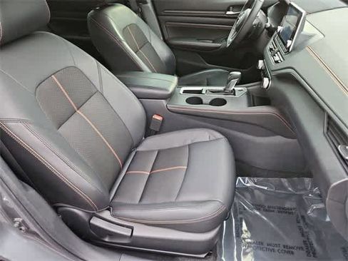 Used 2020 Nissan Altima 2.5 SR w/ Premium Package image 22