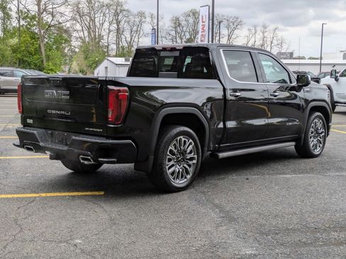 Certified 2023 GMC Sierra 1500 Denali Ultimate AWD/4WD image 7
