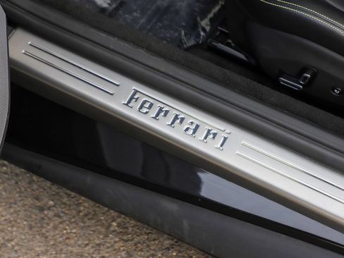 Certified 2020 Ferrari Portofino image 50