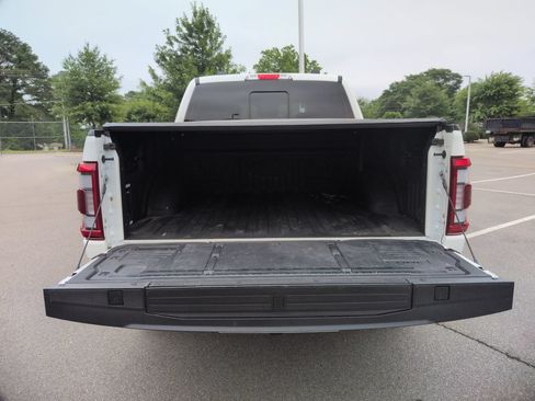 Certified 2023 Ford F150 Platinum w/ Equipment Group 701A High AWD/4WD image 33