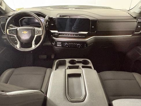 Certified 2022 Chevrolet Silverado 1500 LT AWD/4WD image 46