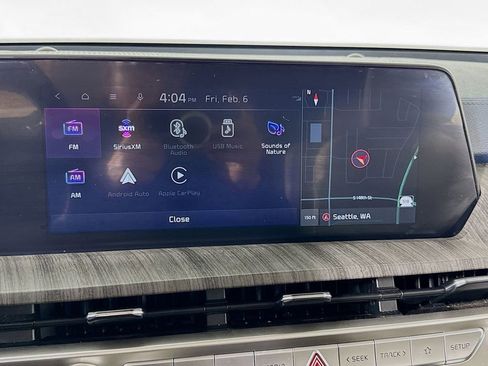 Used 2023 Kia Telluride EX w/ EX Captain's Chair Package image 34