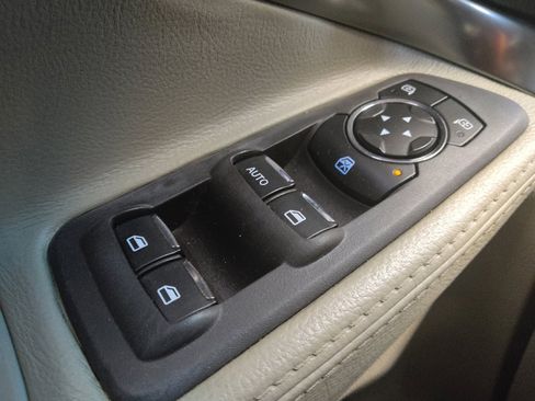 Used 2014 Ford Explorer 4WD image 27