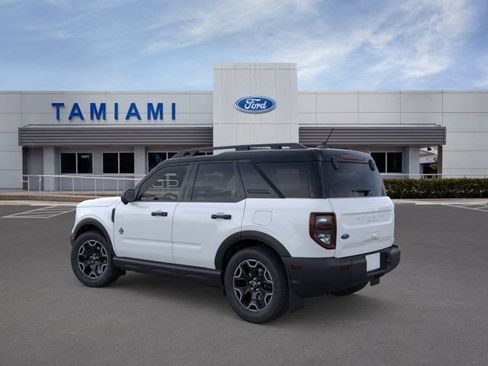 New 2026 Ford Bronco Sport Outer Banks w/ Outer Banks Tech Package+ AWD/4WD image 4