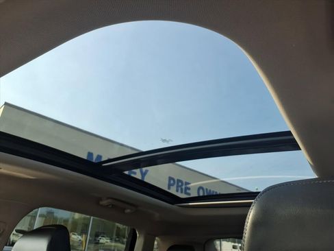 Used 2023 Lincoln Nautilus Reserve image 15