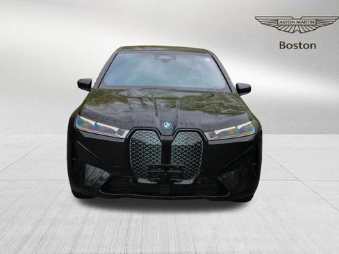 Used 2023 BMW iX xDrive50 w/ Sport Package AWD/4WD image 6