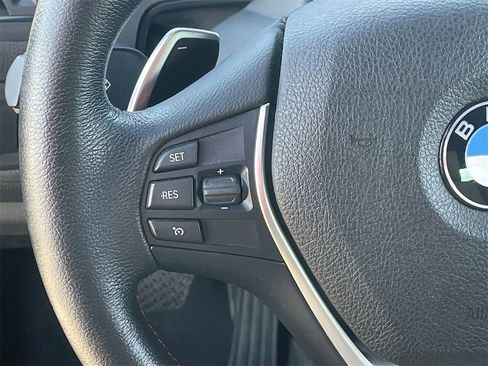 Used 2018 BMW 230i Convertible image 22