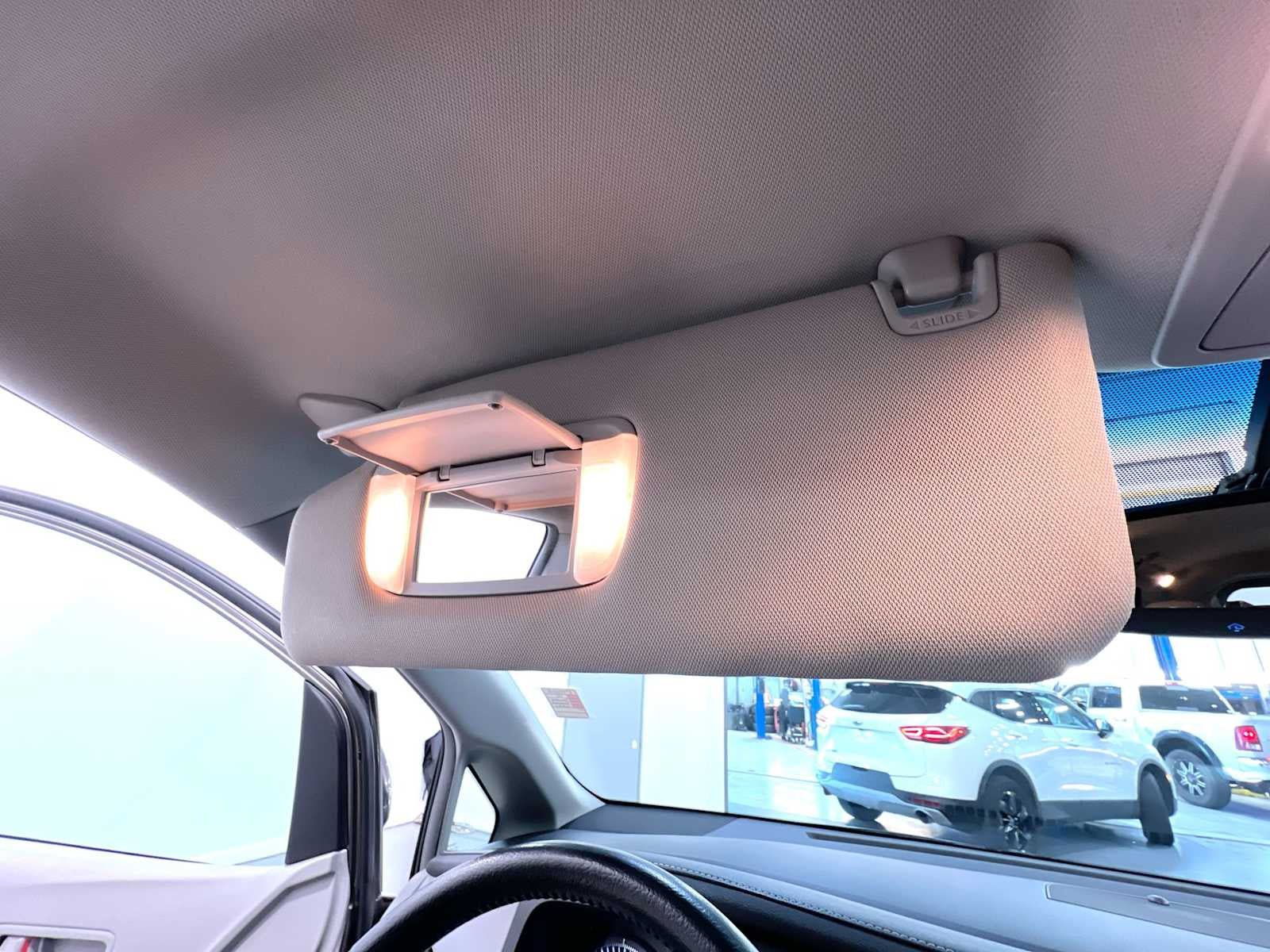 Used 2015 Toyota Sienna XLE FWD image 34