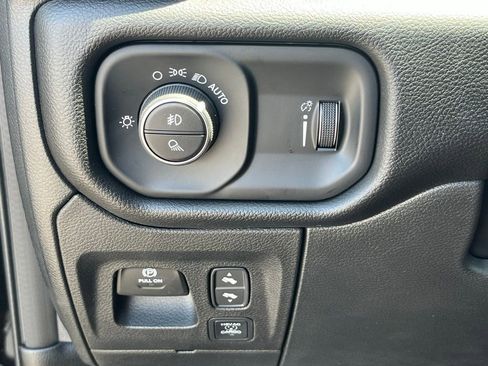 New 2025 RAM 1500 Big Horn image 36