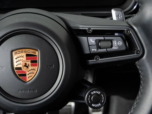 Certified 2026 Porsche Cayenne S AWD/4WD image 11