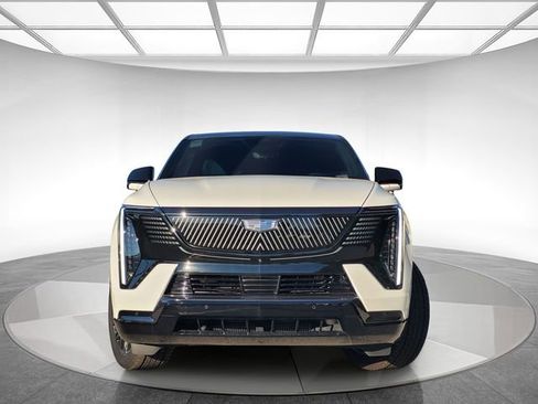 New 2025 Cadillac Escalade IQ Sport 2 w/ LPO, ONYX Package image 2