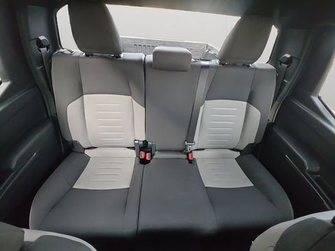 Used 2025 Toyota Tacoma TRD Off-Road image 16