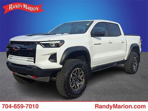 Certified 2025 Chevrolet Colorado ZR2 w/ Technology Package image 1