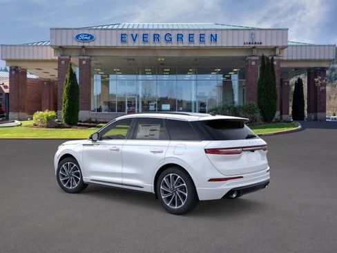 New 2026 Lincoln Corsair Grand Touring AWD/4WD image 4