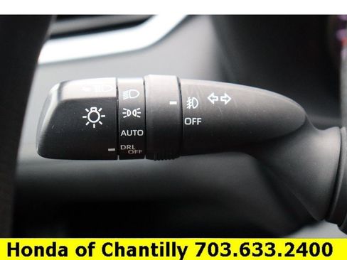 Used 2021 Toyota RAV4 XLE image 11