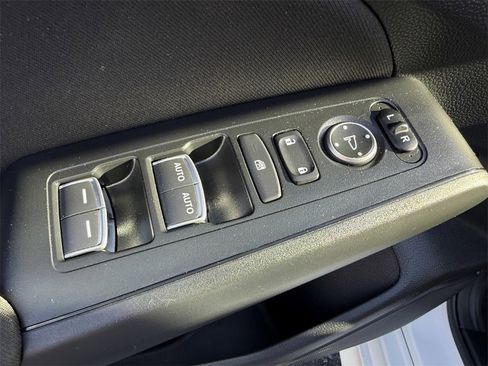 Used 2024 Honda Civic EX image 17