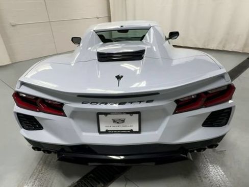 Used 2024 Chevrolet Corvette Stingray Premium Conv w/ 3LT RWD image 7