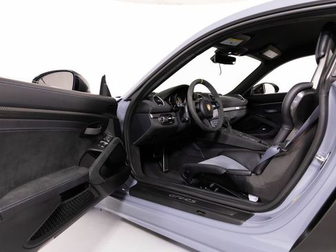 Used 2023 Porsche 718 Cayman GT4 RS image 26
