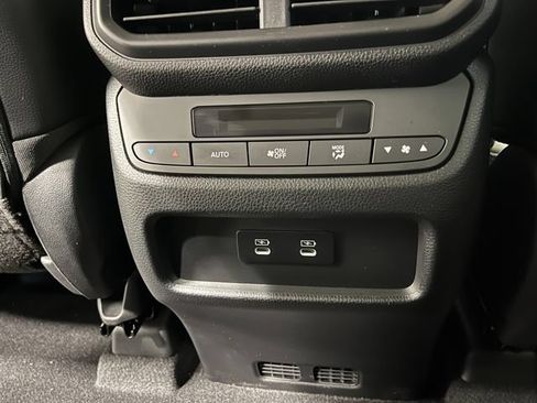 New 2026 Honda Pilot Touring image 24