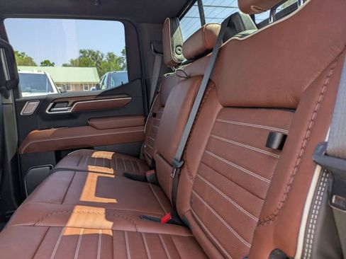 New 2026 GMC Sierra 1500 Denali Ultimate AWD/4WD image 15