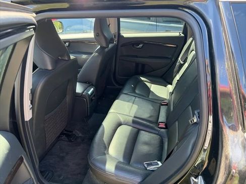 Used 2014 Volvo XC70 T6 AWD/4WD image 4