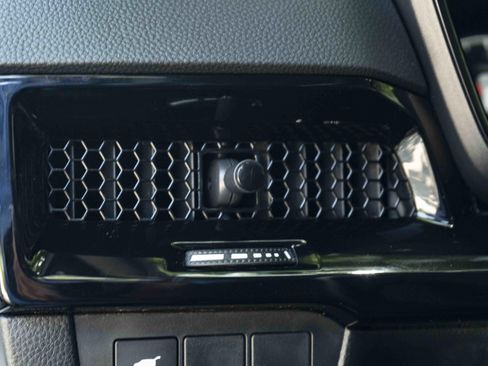 Used 2025 Honda CR-V EX-L image 39