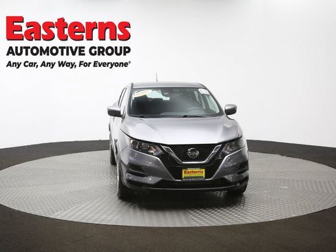 Used 2021 Nissan Rogue Sport S image 50