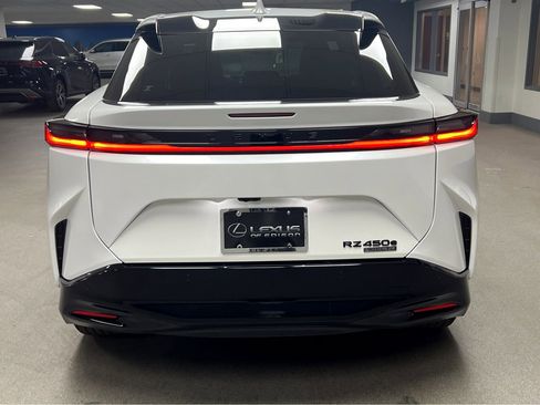 New 2026 Lexus RZ 450e AWD image 6