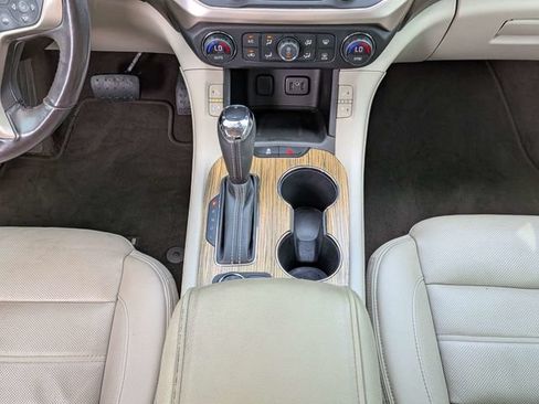 Used 2018 GMC Acadia Denali FWD image 22