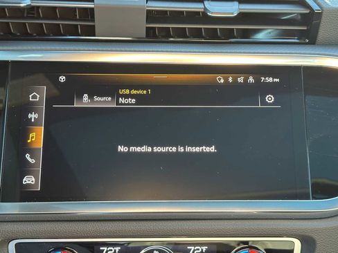 New 2025 Audi Q3 2.0T Premium image 26