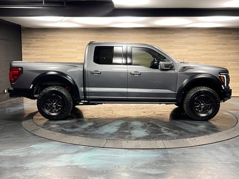 Used 2025 Ford F150 Raptor AWD/4WD image 30