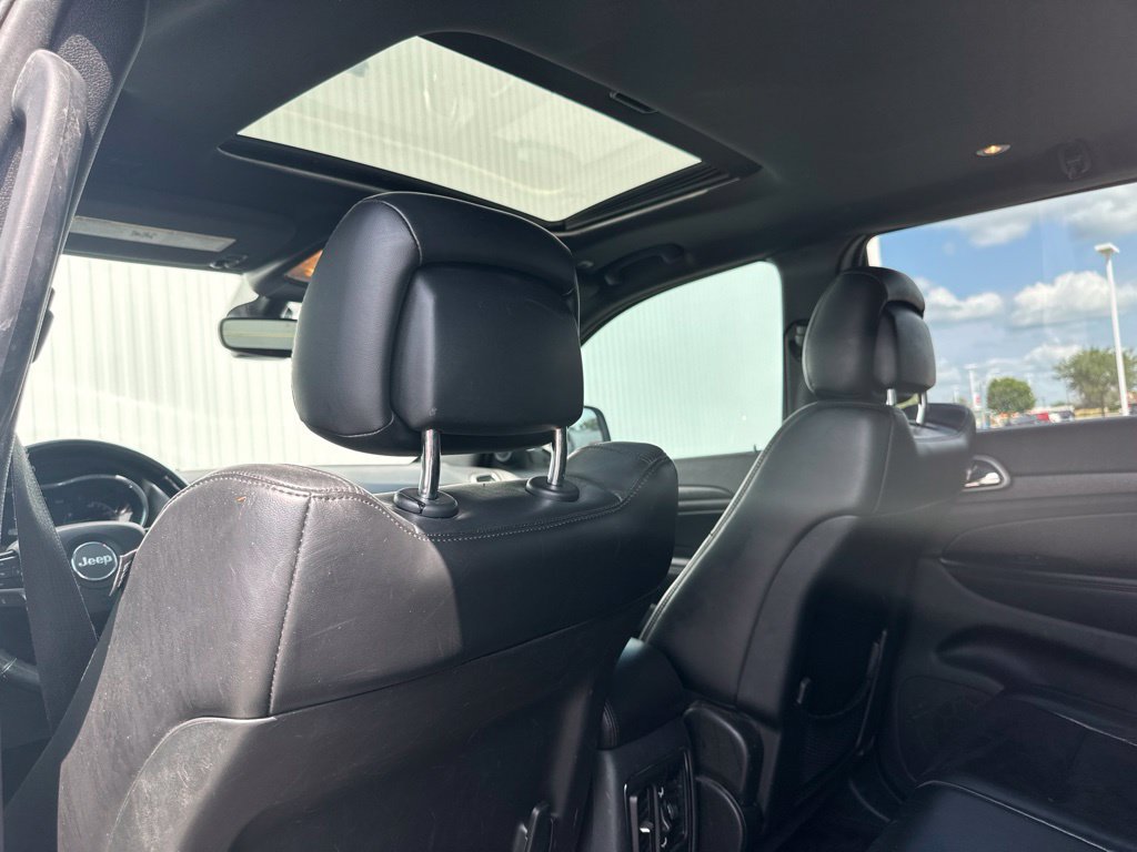 Used 2018 Jeep Grand Cherokee Altitude AWD/4WD image 18