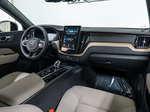 New 2026 Volvo XC60 B5 Plus w/ Climate Package image 14