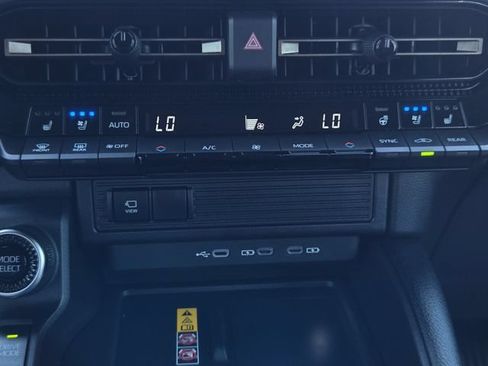 Certified 2026 Toyota Land Cruiser w/ Premium Package AWD/4WD image 17