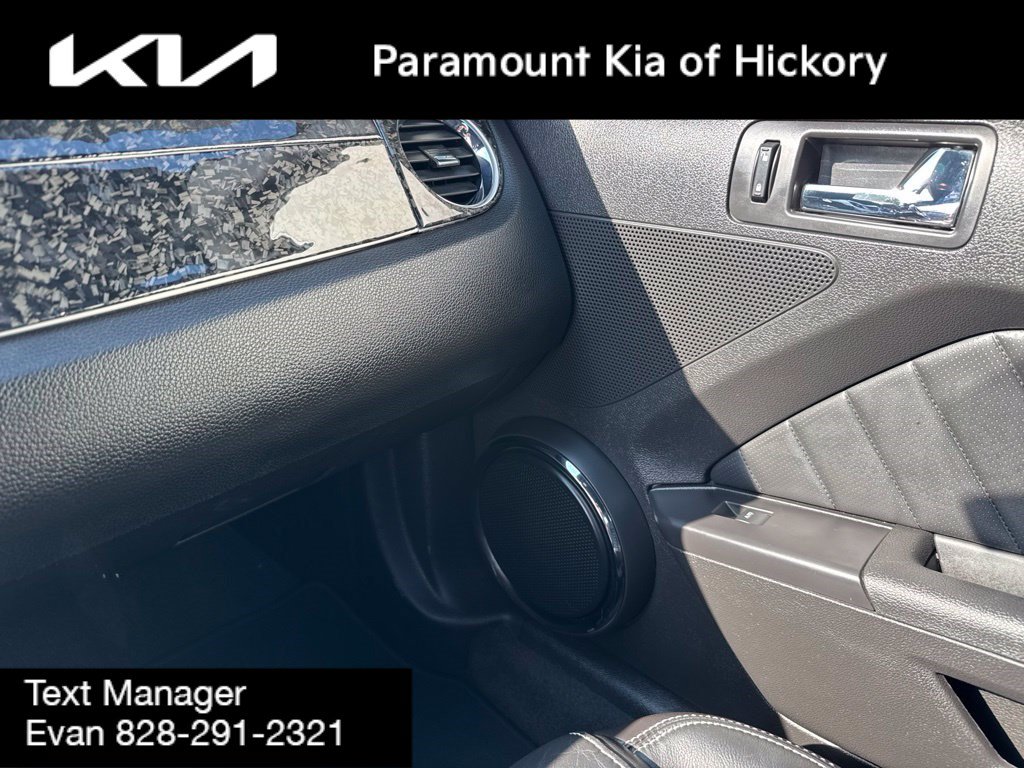 Used 2013 Ford Mustang GT Premium w/ Comfort Pkg RWD image 22