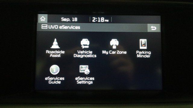 Used 2018 Kia Optima LX w/ 17" Alloy Wheels Package FWD image 16