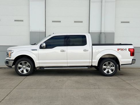 Used 2019 Ford F150 Lariat w/ Equipment Group 502A Luxury image 2