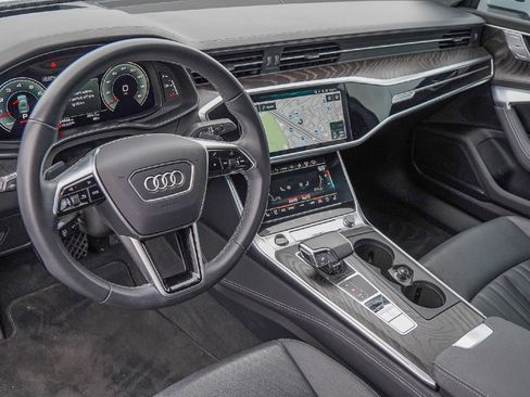 Used 2024 Audi Q8 Premium Plus w/ Premium Plus Package image 55