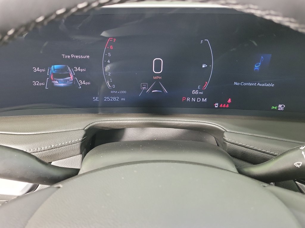 Used 2024 Cadillac XT4 Premium Luxury FWD image 25