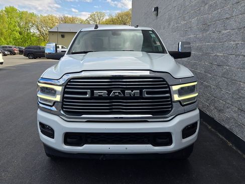 Used 2024 RAM 2500 Laramie AWD/4WD image 8