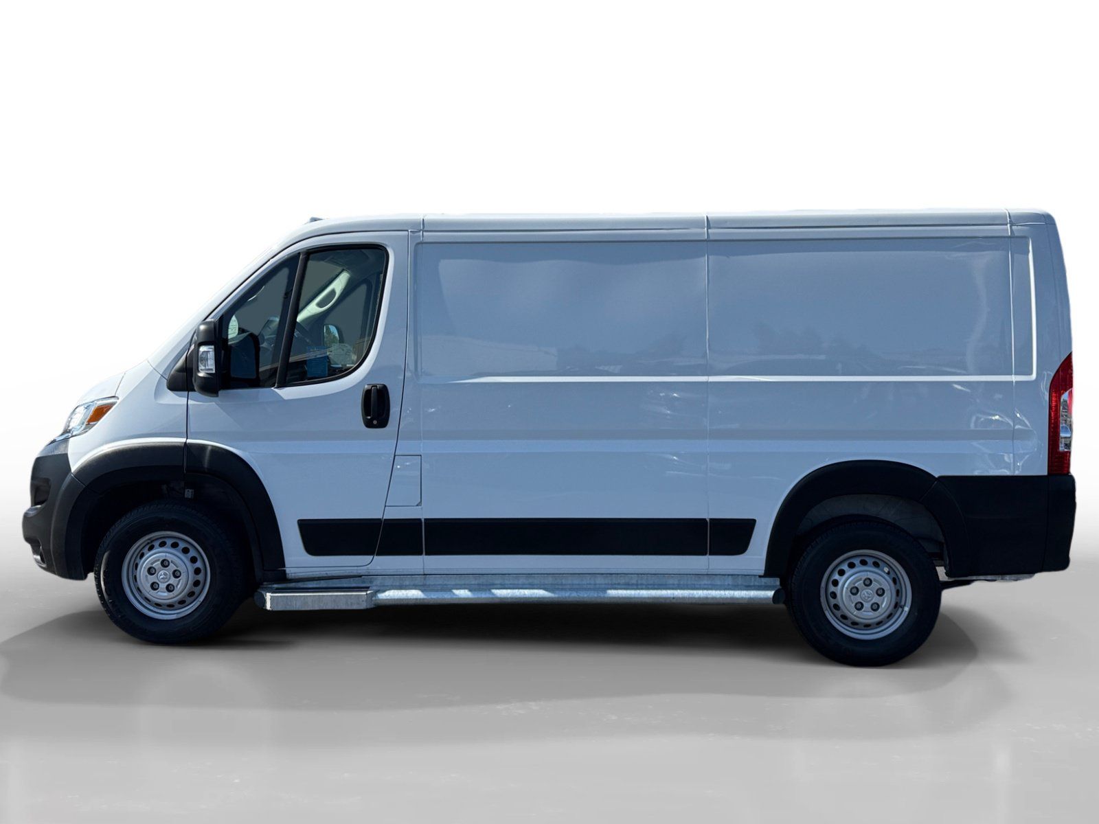 Used 2025 RAM ProMaster 2500 w/ U-Haul Equipment Group FWD image 2