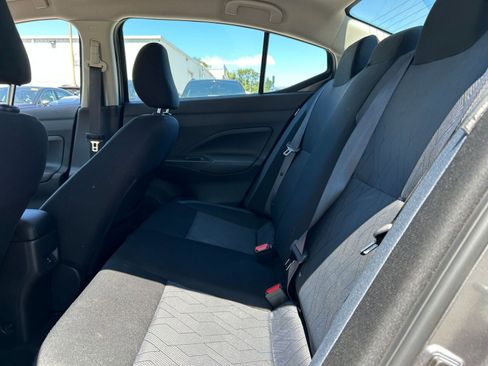 Used 2025 Nissan Versa SV FWD image 21