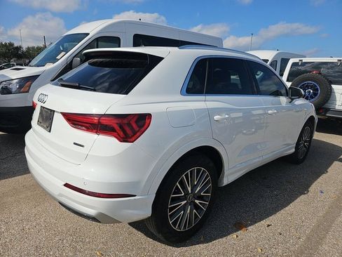 Used 2021 Audi Q3 2.0T Premium image 2