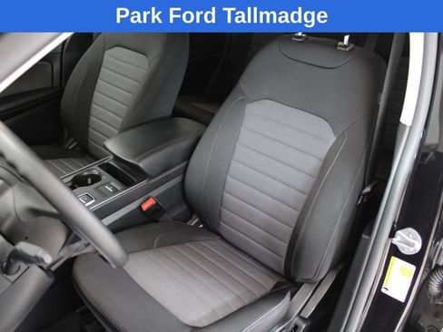 Used 2024 Ford Edge SE AWD/4WD image 12