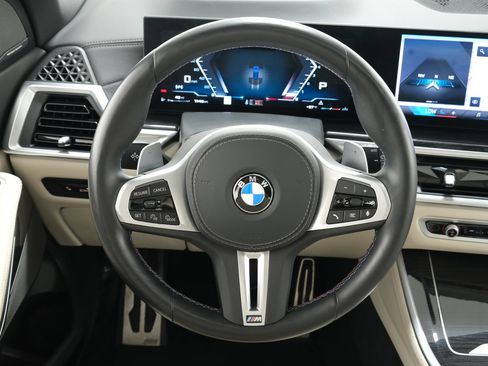 Used 2025 BMW X5 M60i AWD/4WD image 12