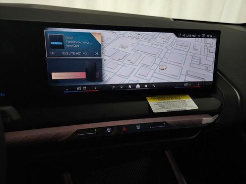 Used 2026 BMW X3 xDrive30 w/ M Sport Package image 16