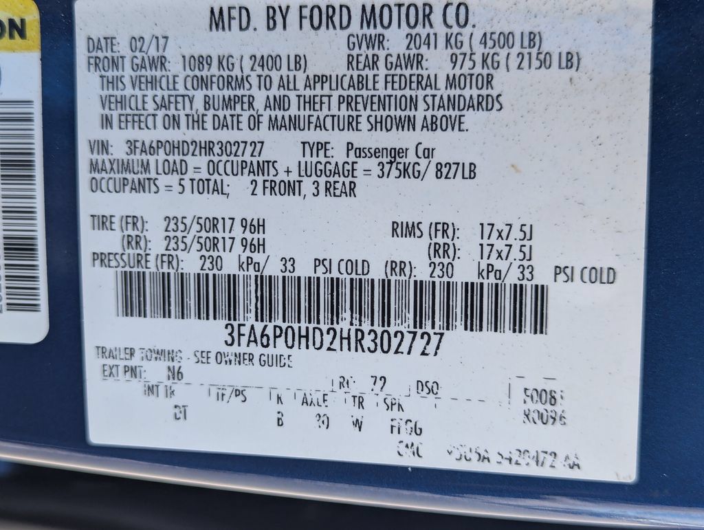 Used 2017 Ford Fusion SE w/ Fusion SE Technology Package FWD image 31