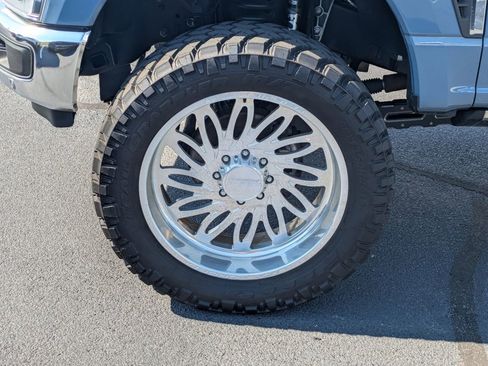 Used 2023 Ford F250 Lariat w/ Lariat Ultimate Package image 12